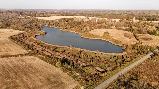 $295,000 | 1150 County Road 1150 South, Oakland City, IN 47660