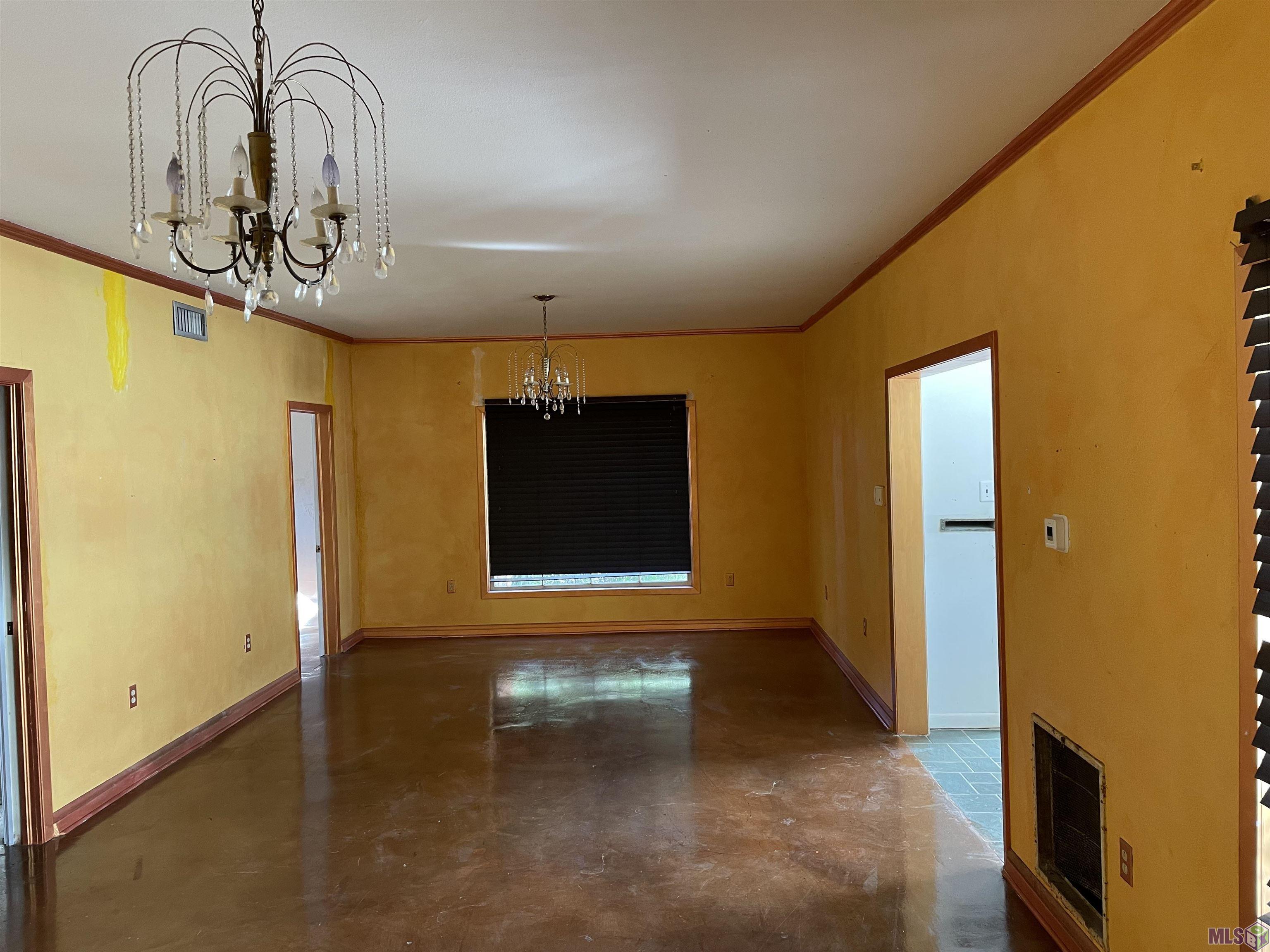 2166 Cherokee Street Baton Rouge, LA 70806 - Photo 5 of 14 living area