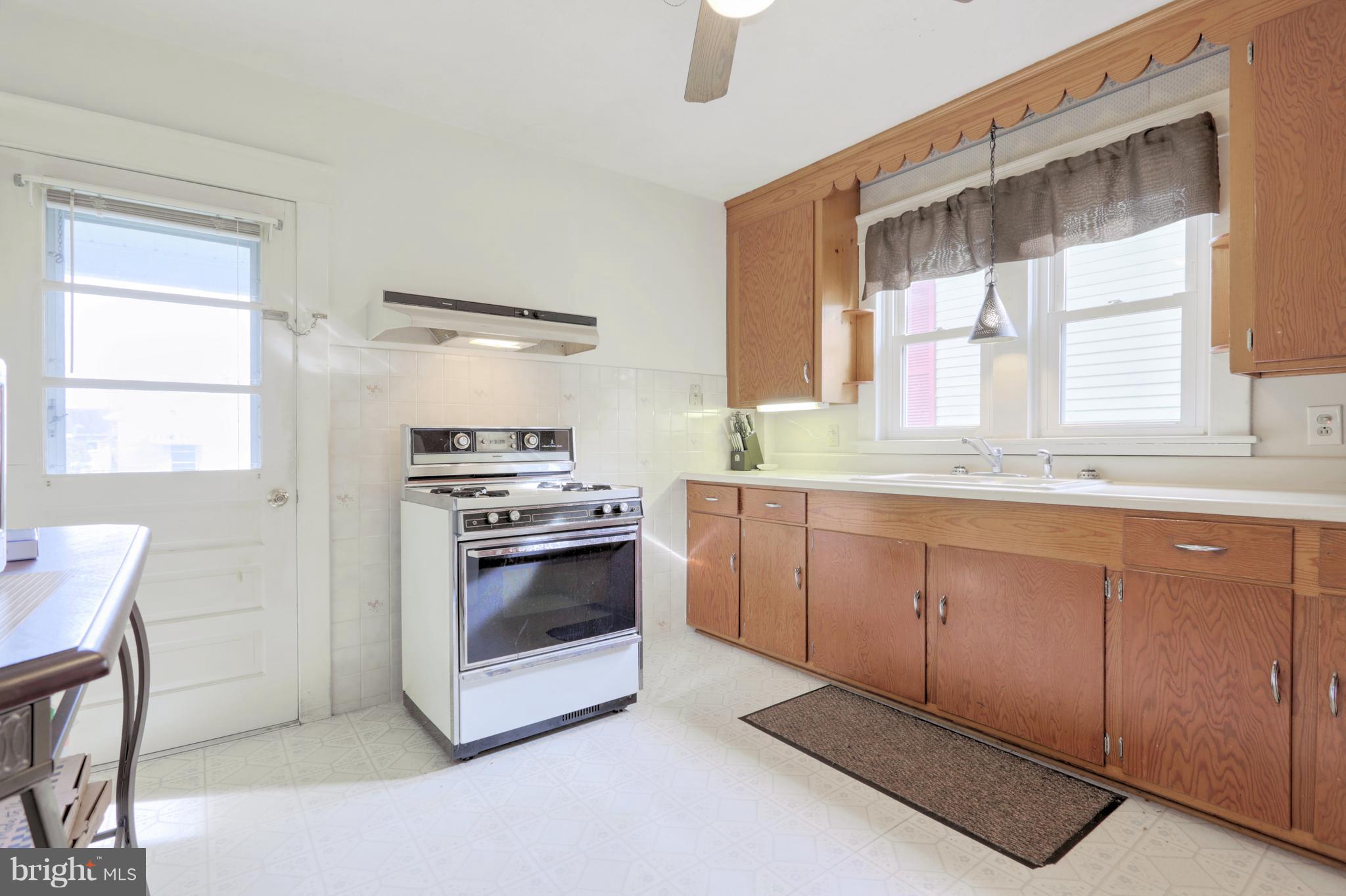 655 East Walnut Street Hanover, PA 17331 - Photo 26 of 29 Gallery Image 26