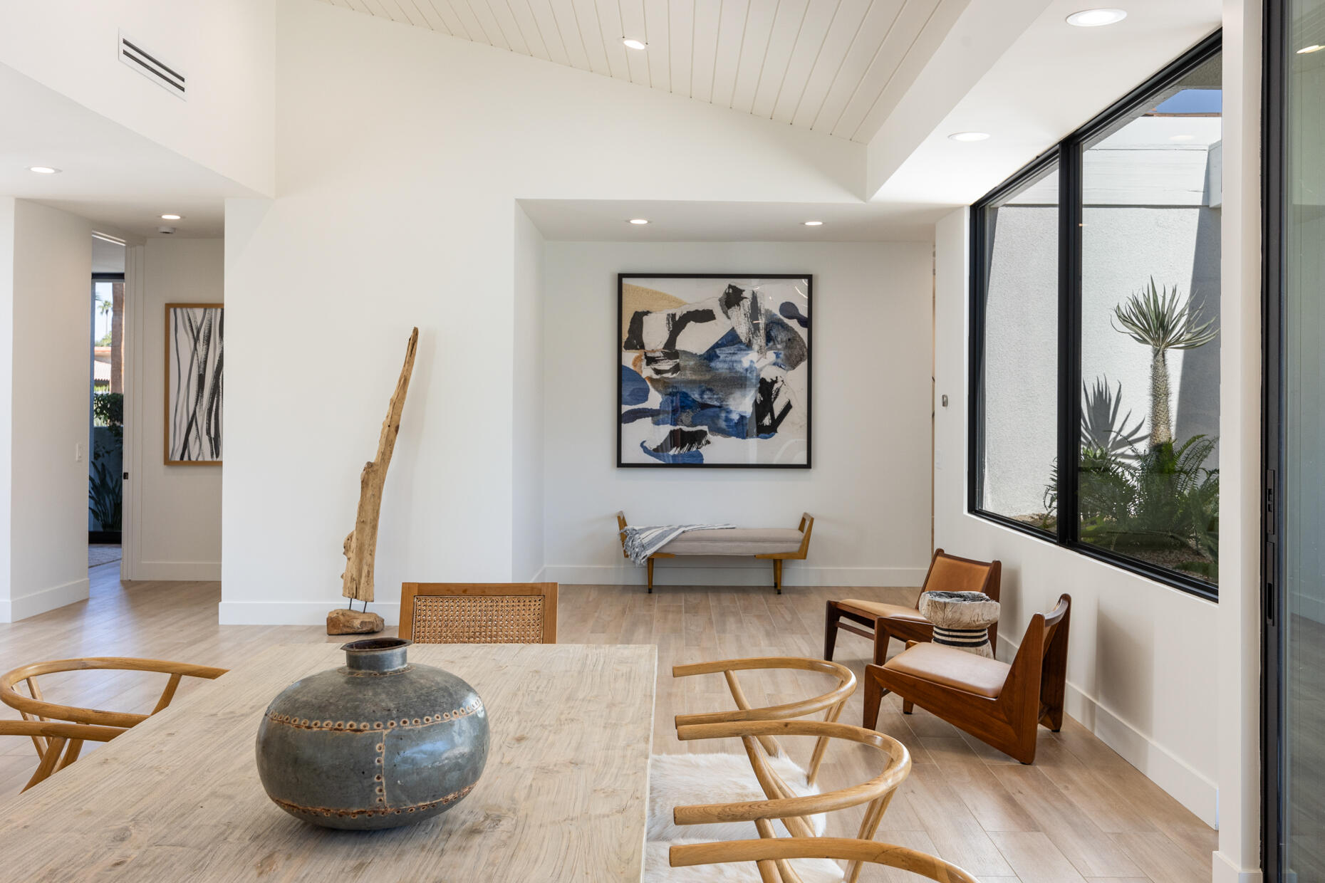 45560 Williams Road Indian Wells, CA 92210 - Photo 24 of 60 a living room with furniture and a large window