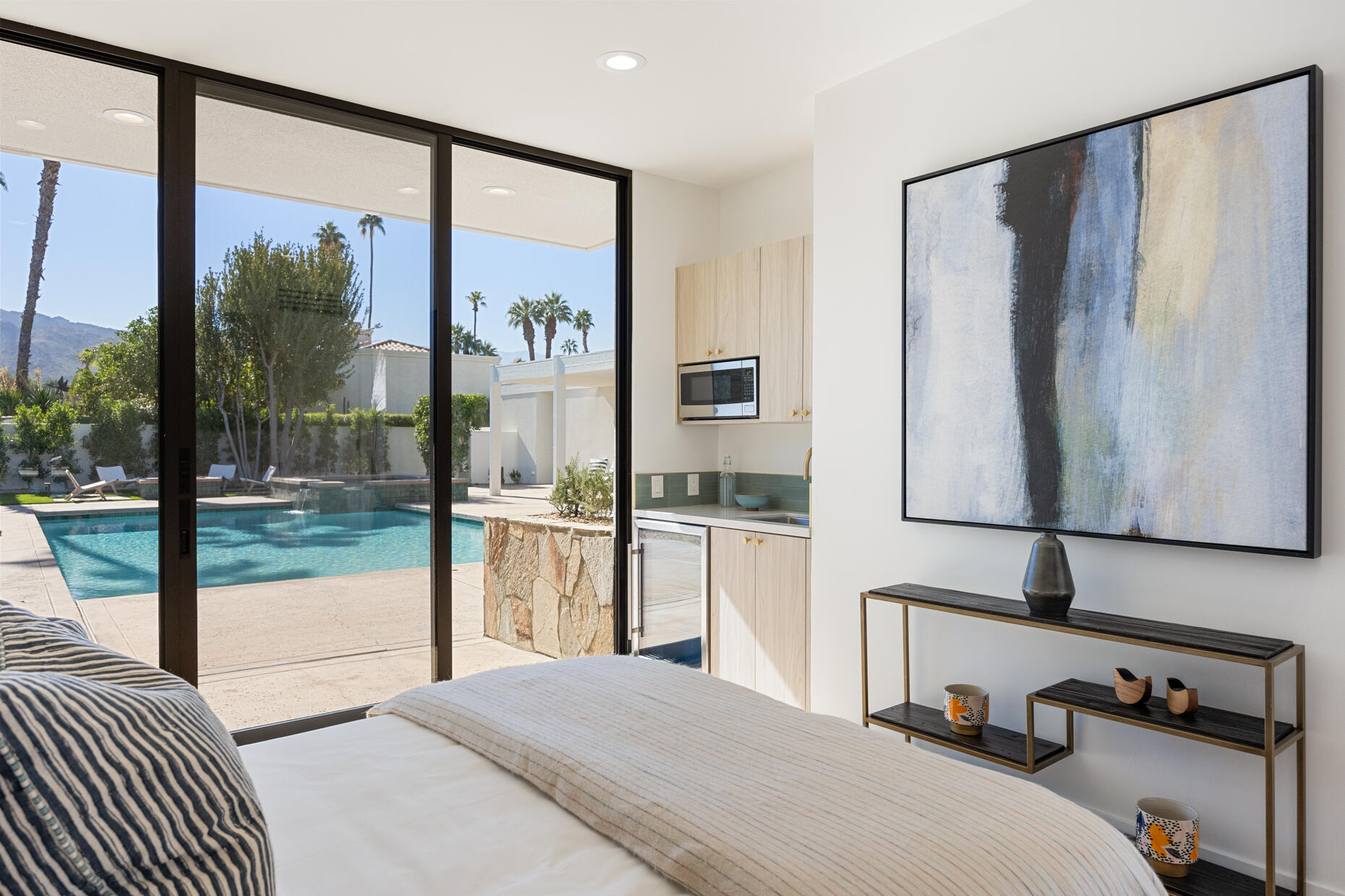 45560 Williams Road Indian Wells, CA 92210 - Photo 49 of 60 a bedroom with a bed and a large window with the balcony view