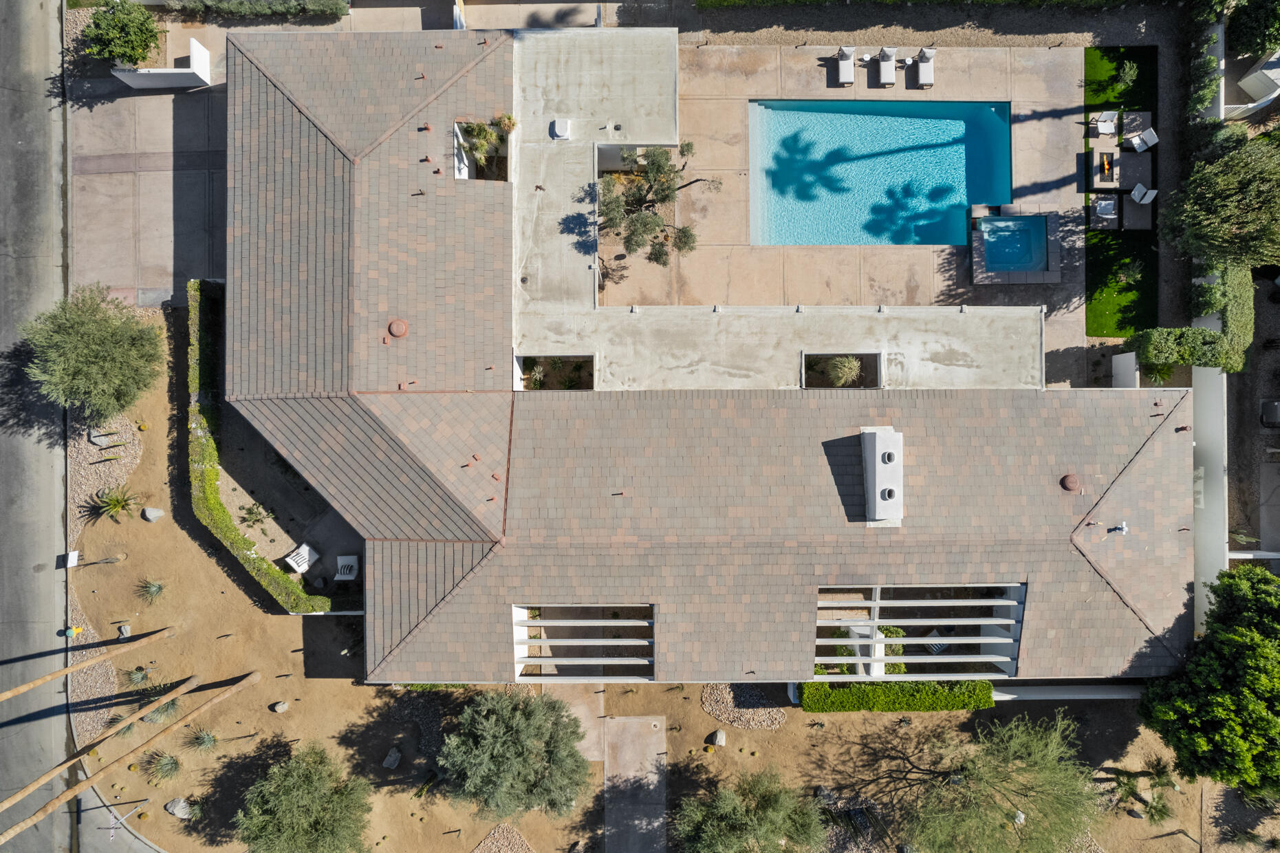 45560 Williams Road Indian Wells, CA 92210 - Photo 58 of 60 an aerial view of a house with outdoor space