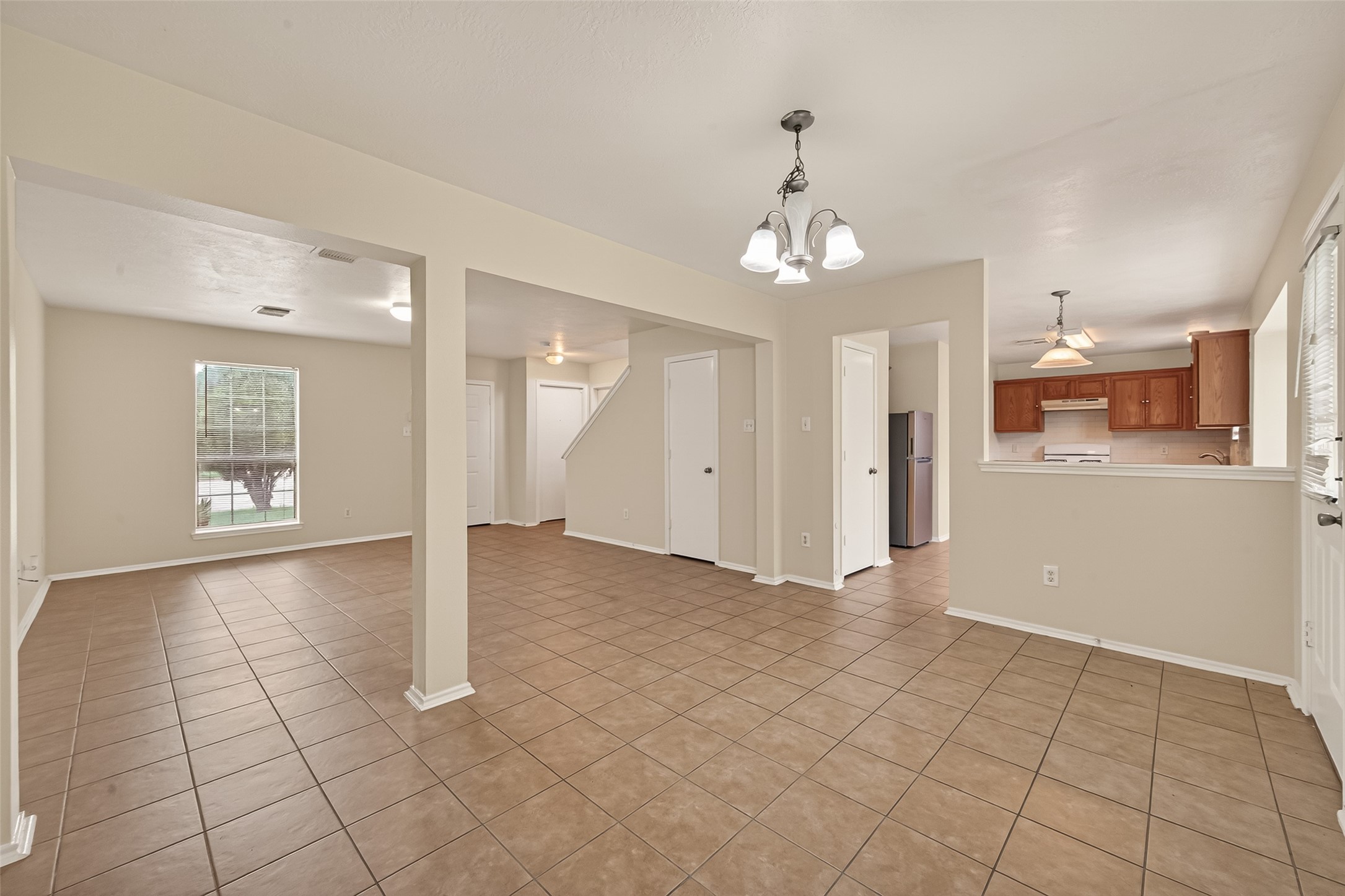 1838 Strongs Court Katy, TX 77449 - Photo 10 of 32
