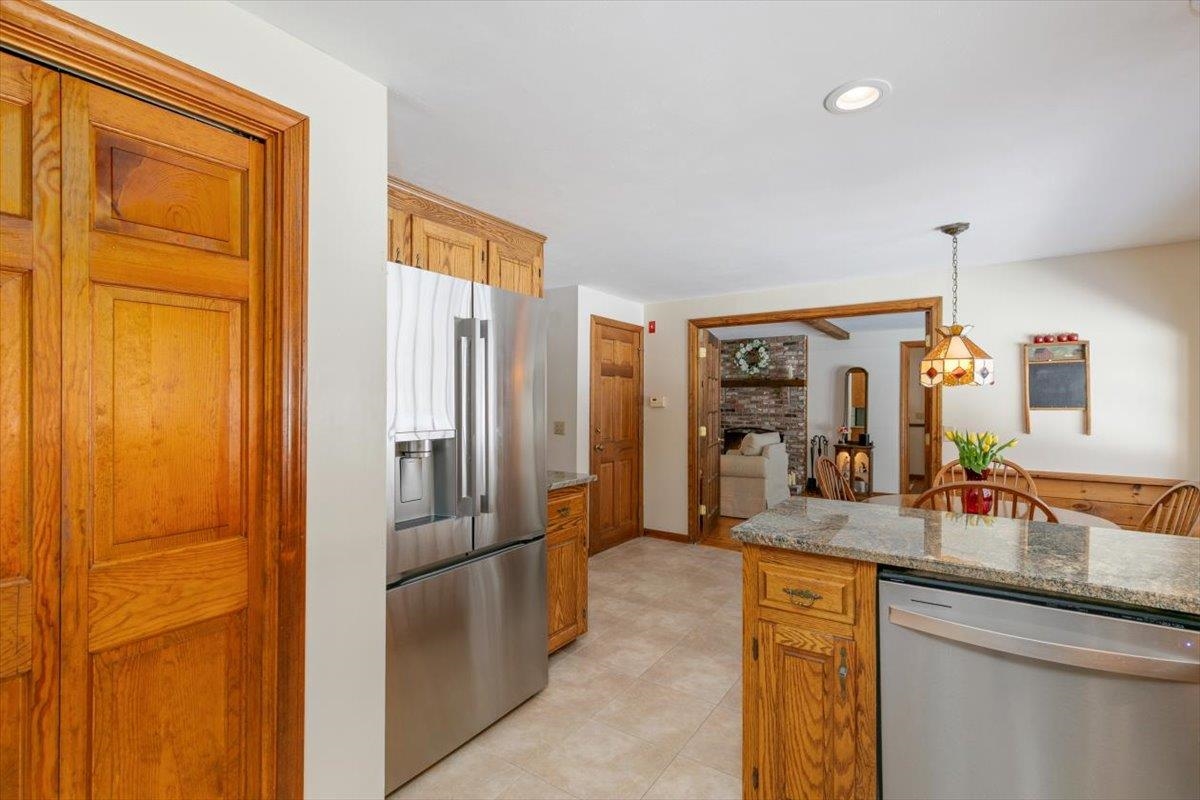 34 Ballard Road Derry, NH 03038 - Photo 25 of 60