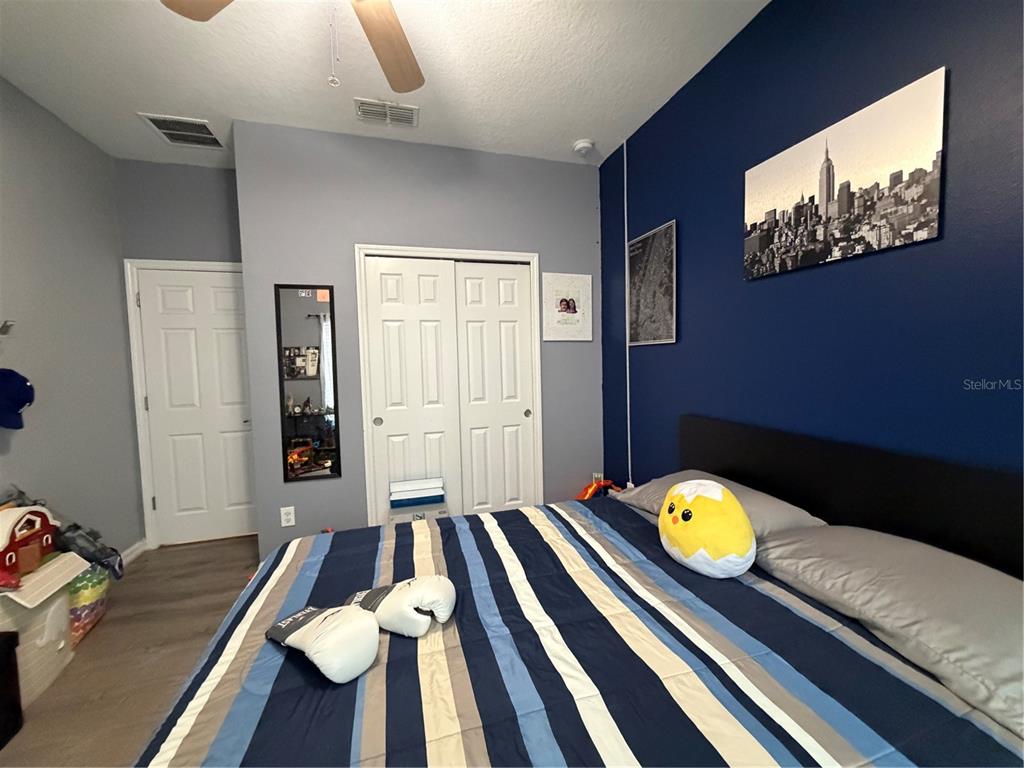 1834 Castleton Drive St. Cloud, FL 34771 - Photo 20 of 33 a view of a living room and wooden floor