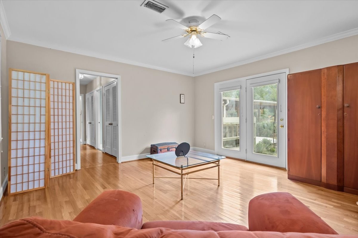 935 Evans Road Nashville, TN 37204 - Photo 29 of 44 a living room with furniture and wooden floor