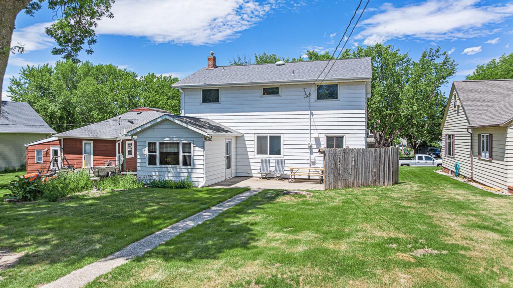 213 2nd Street Jasper, MN 56144 - Photo 6 of 55