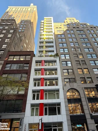 $2,150,000 | 5 East 44th Street, Unit 11 | Midtown East