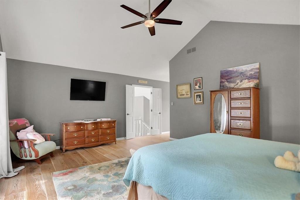5015 Fall Creek Road Indianapolis, IN 46220 - Photo 28 of 60