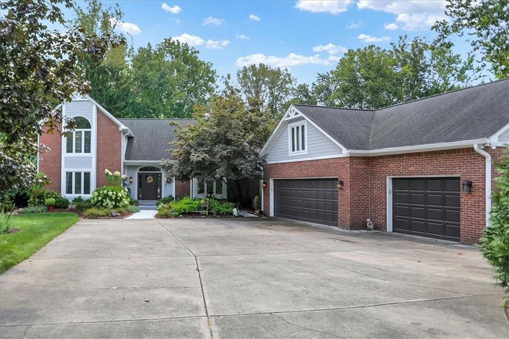 5015 Fall Creek Road Indianapolis, IN 46220 - Photo 4 of 60