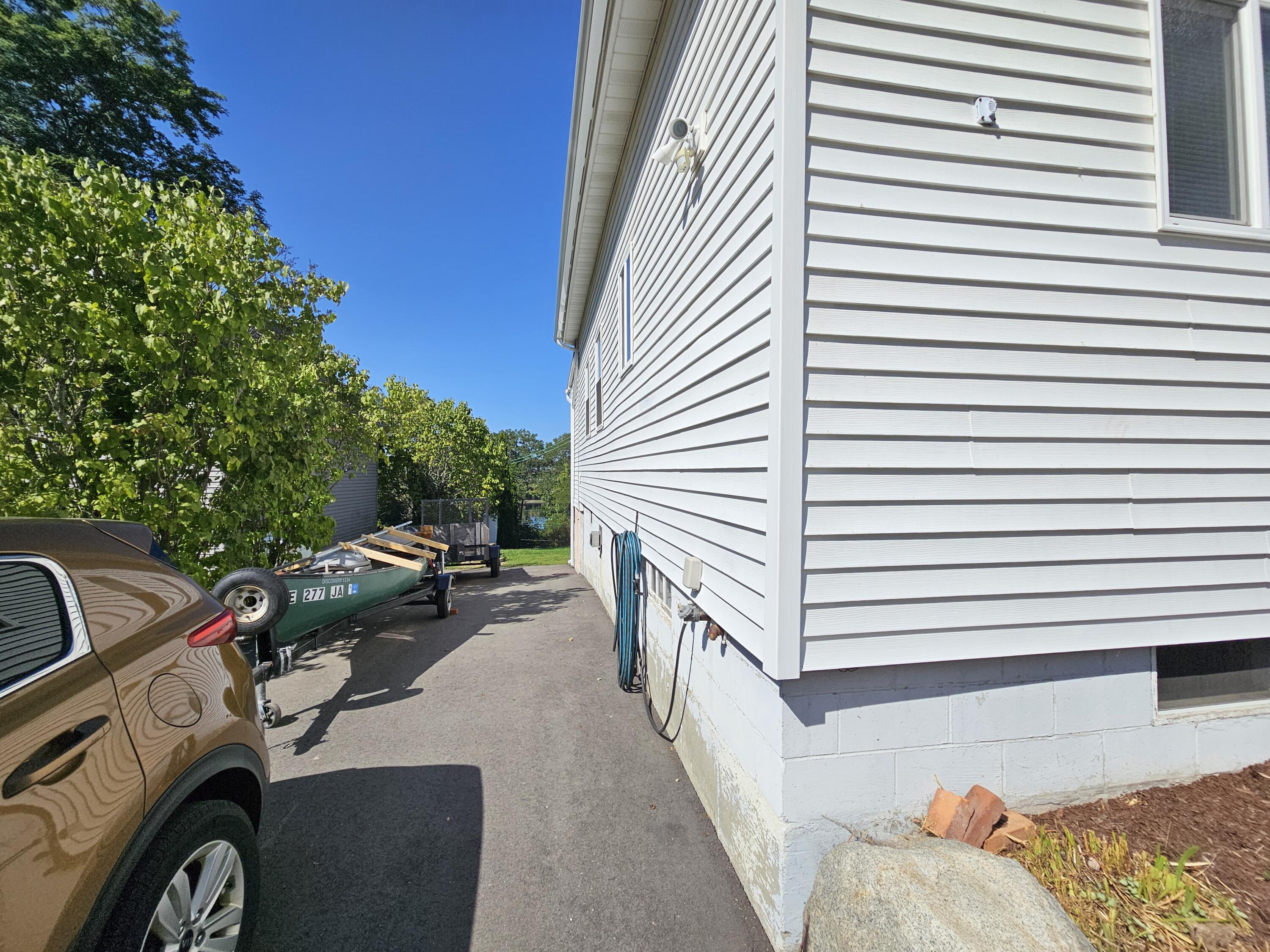 19 High Street Brewer, ME 04412 - Photo 27 of 37 20250916_115034