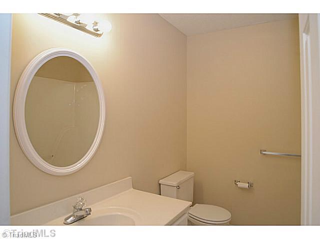 104 Ridge Creek Drive Trinity, NC 27370 - Photo 12 of 16 Bath.