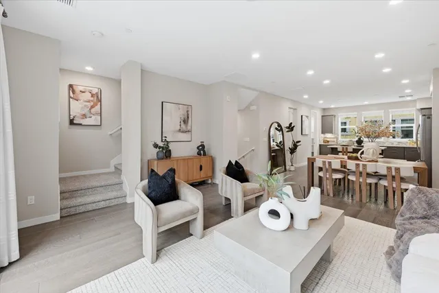 $1,698,000 | 845 De Guigne Drive, Unit 2, Sunnyvale, CA 94085