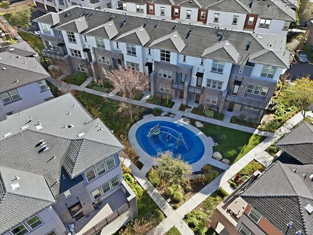 $1,698,000 | 845 De Guigne Drive, Unit 2, Sunnyvale, CA 94085