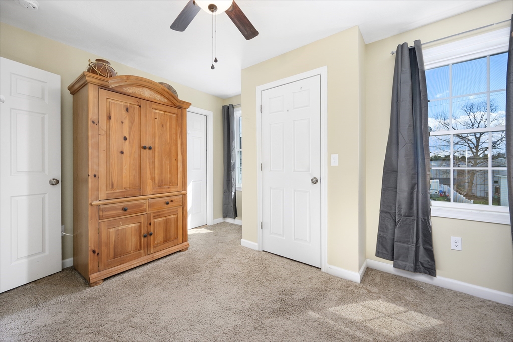 138 Sprague Street Fall River, MA 02724 - Photo 15 of 36