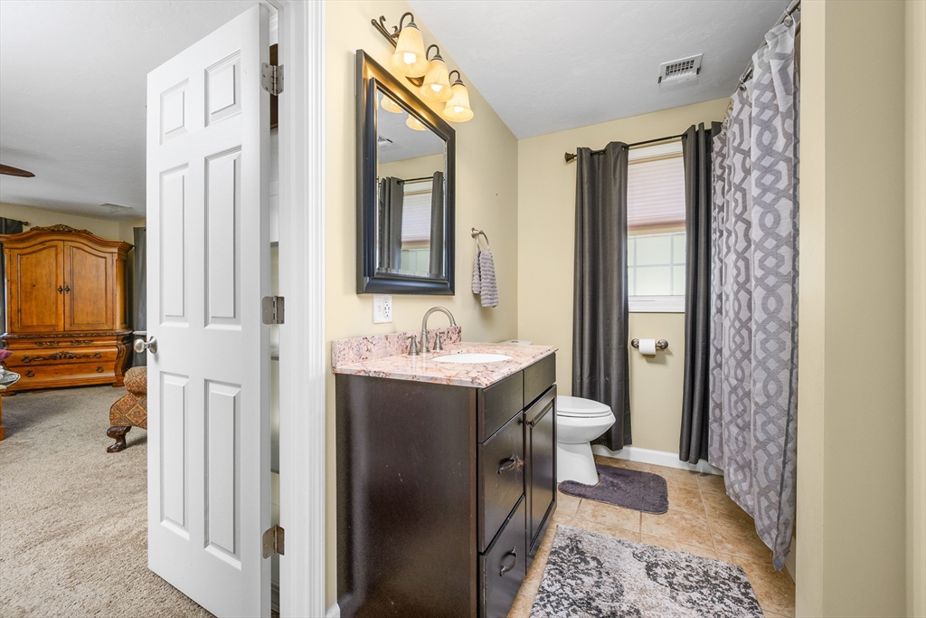 138 Sprague Street Fall River, MA 02724 - Photo 20 of 36