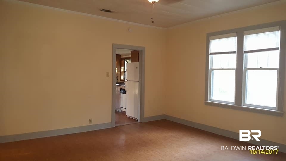 304 West Orange Avenue Foley, AL 36535 - Photo 36 of 40