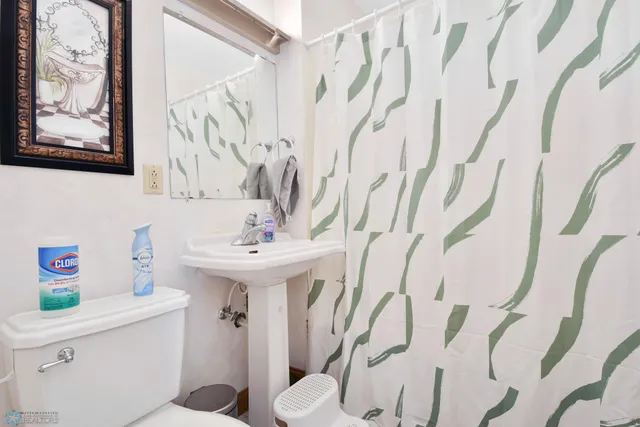 $319,000 | 51 6th Avenue North, Fargo, ND 58102