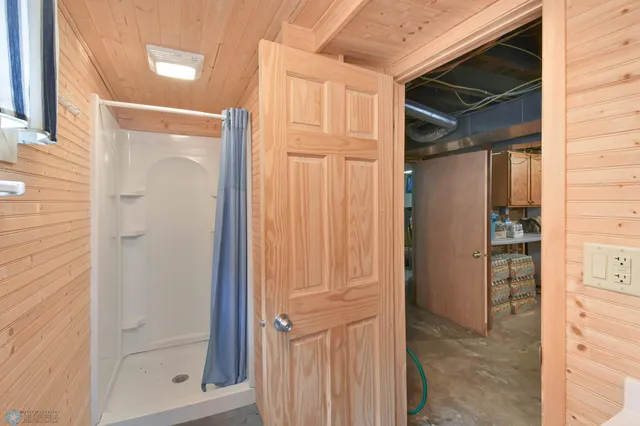 $319,000 | 51 6th Avenue North, Fargo, ND 58102