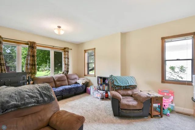 $319,000 | 51 6th Avenue North, Fargo, ND 58102