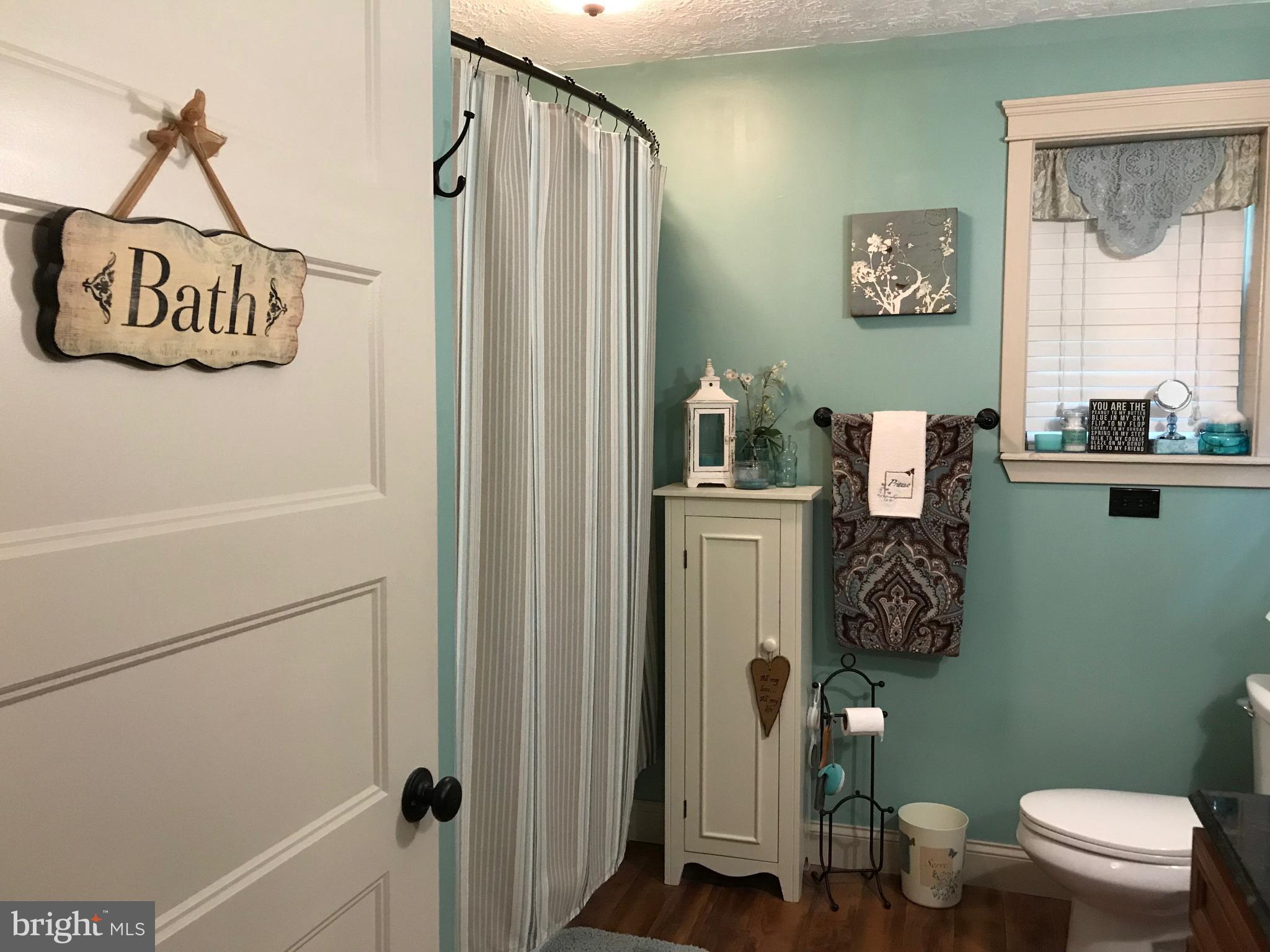 80 Dead End Road Lititz, PA 17543 - Photo 29 of 76 Master Bathroom
