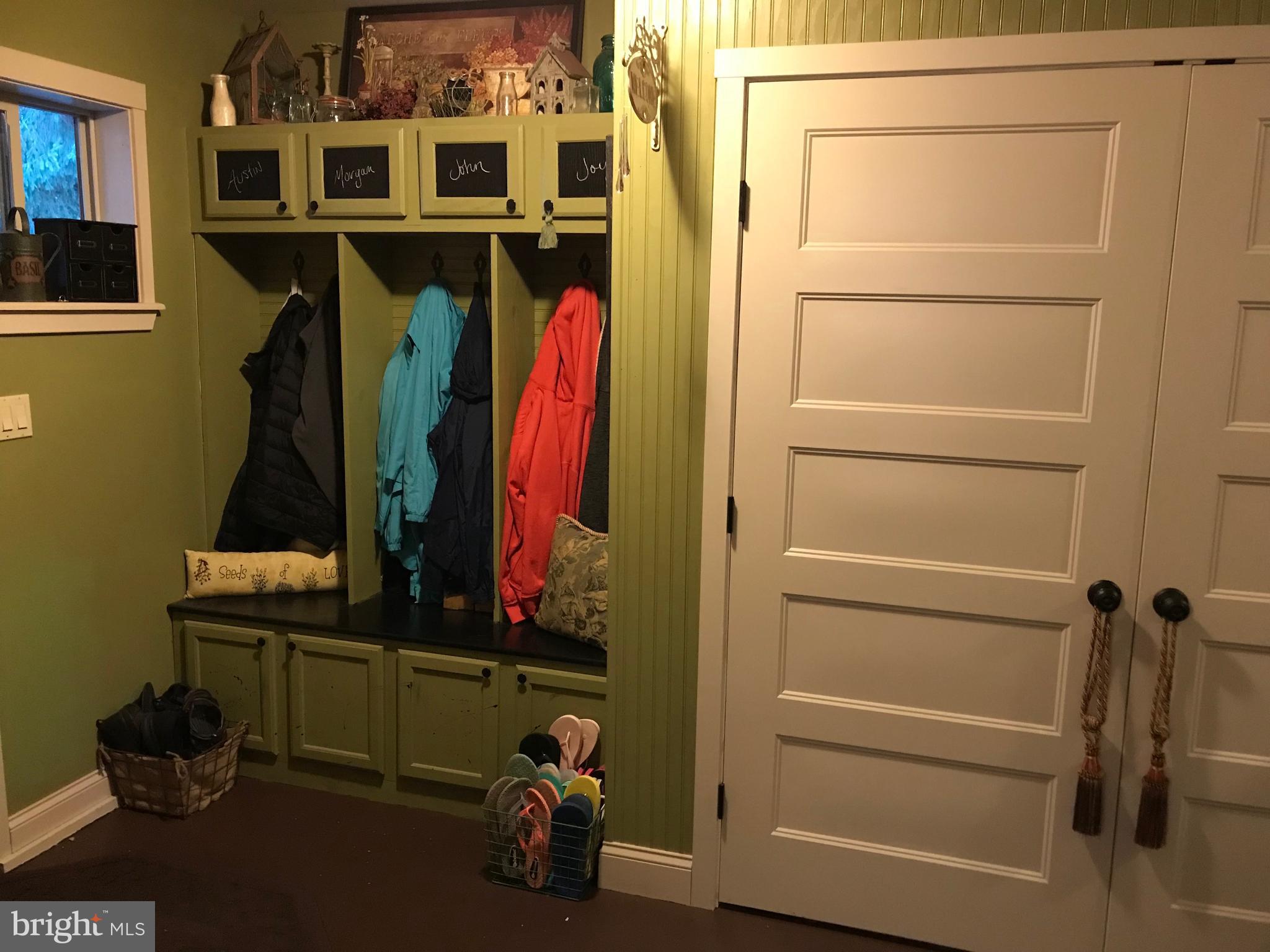 80 Dead End Road Lititz, PA 17543 - Photo 43 of 76 Laundry