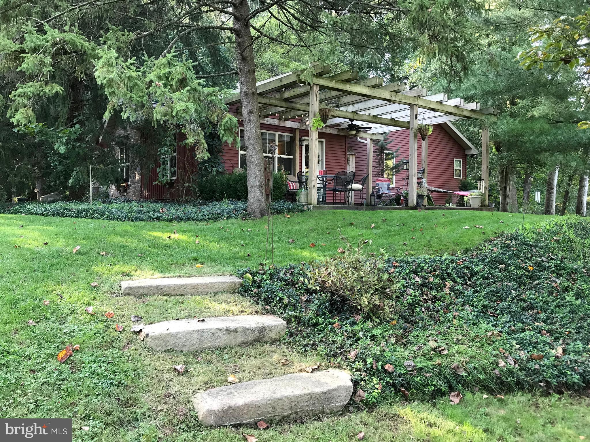 80 Dead End Road Lititz, PA 17543 - Photo 56 of 76 Side Yard