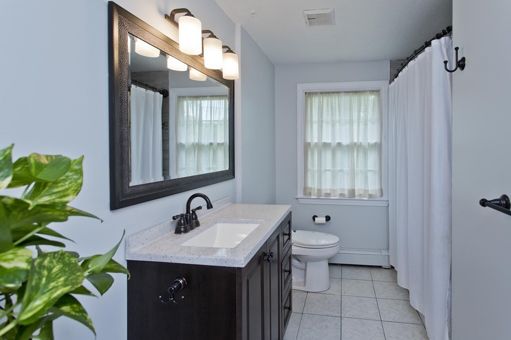 32 Davis Road Southwick, MA 01077 - Photo 17 of 40 Gallery Image 17