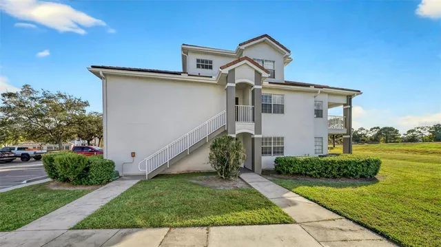 $230,000 | 13917 Fairway Island Drive, Unit 928, Orlando, FL 32837