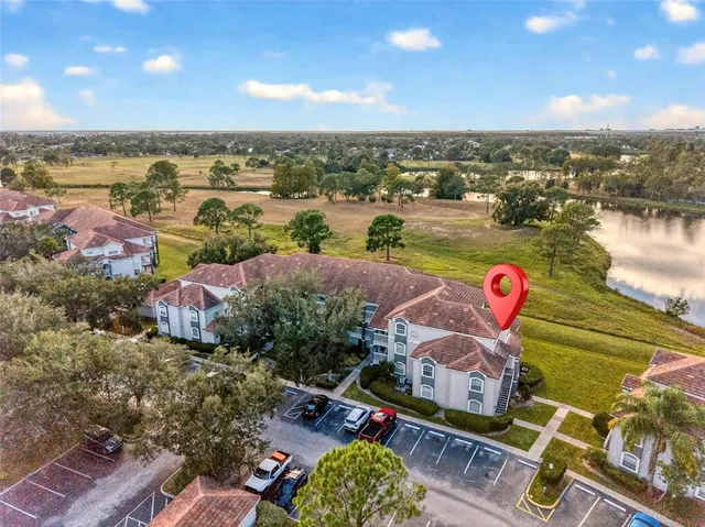 $230,000 | 13917 Fairway Island Drive, Unit S, Orlando, FL 32837