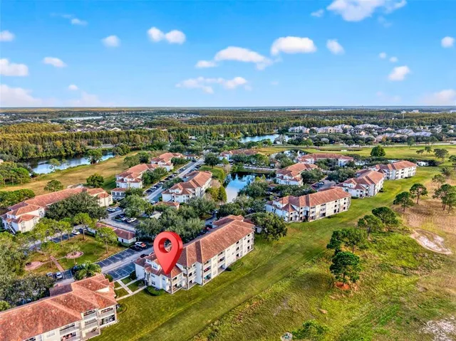 $230,000 | 13917 Fairway Island Drive, Unit S, Orlando, FL 32837