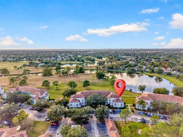 $230,000 | 13917 Fairway Island Drive, Unit S, Orlando, FL 32837