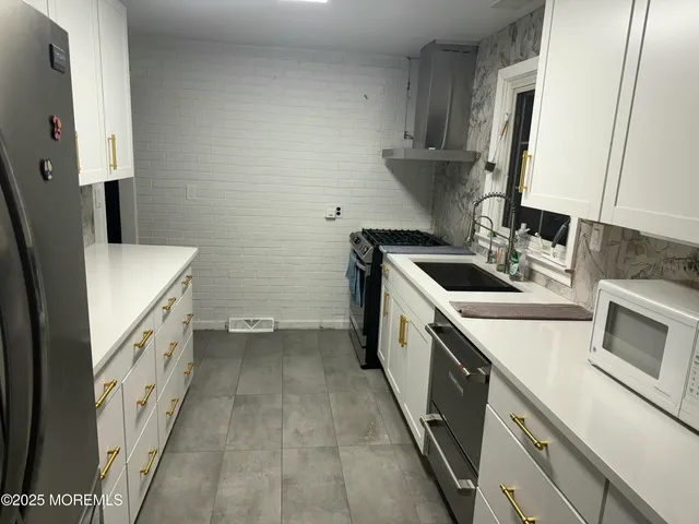 $3,400 | 317 Jersey Avenue, Elberon, NJ 07740