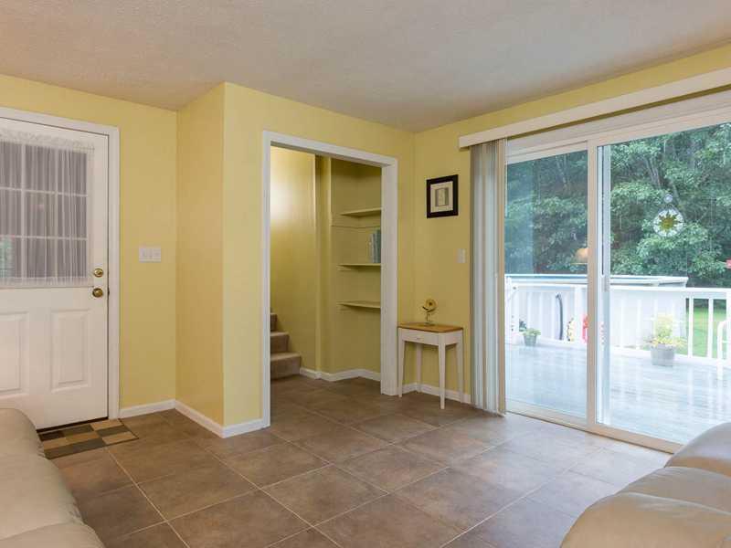383 Bragdon Road Wells, ME 04090 - Photo 10 of 27 Den.