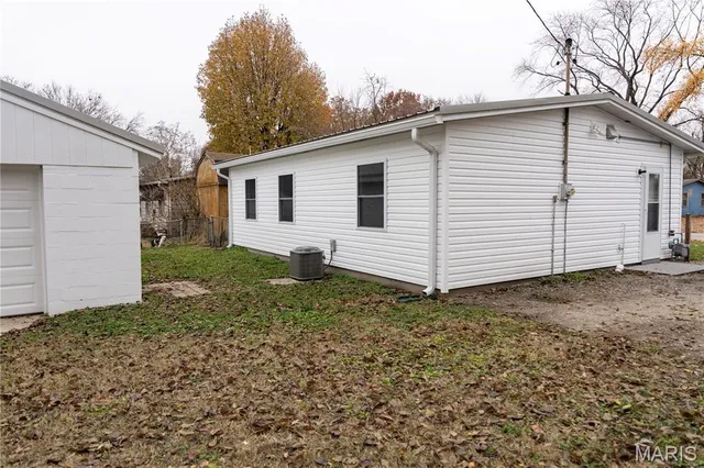 $80,000 | 1109 St Helena Avenue, Cahokia, IL 62206