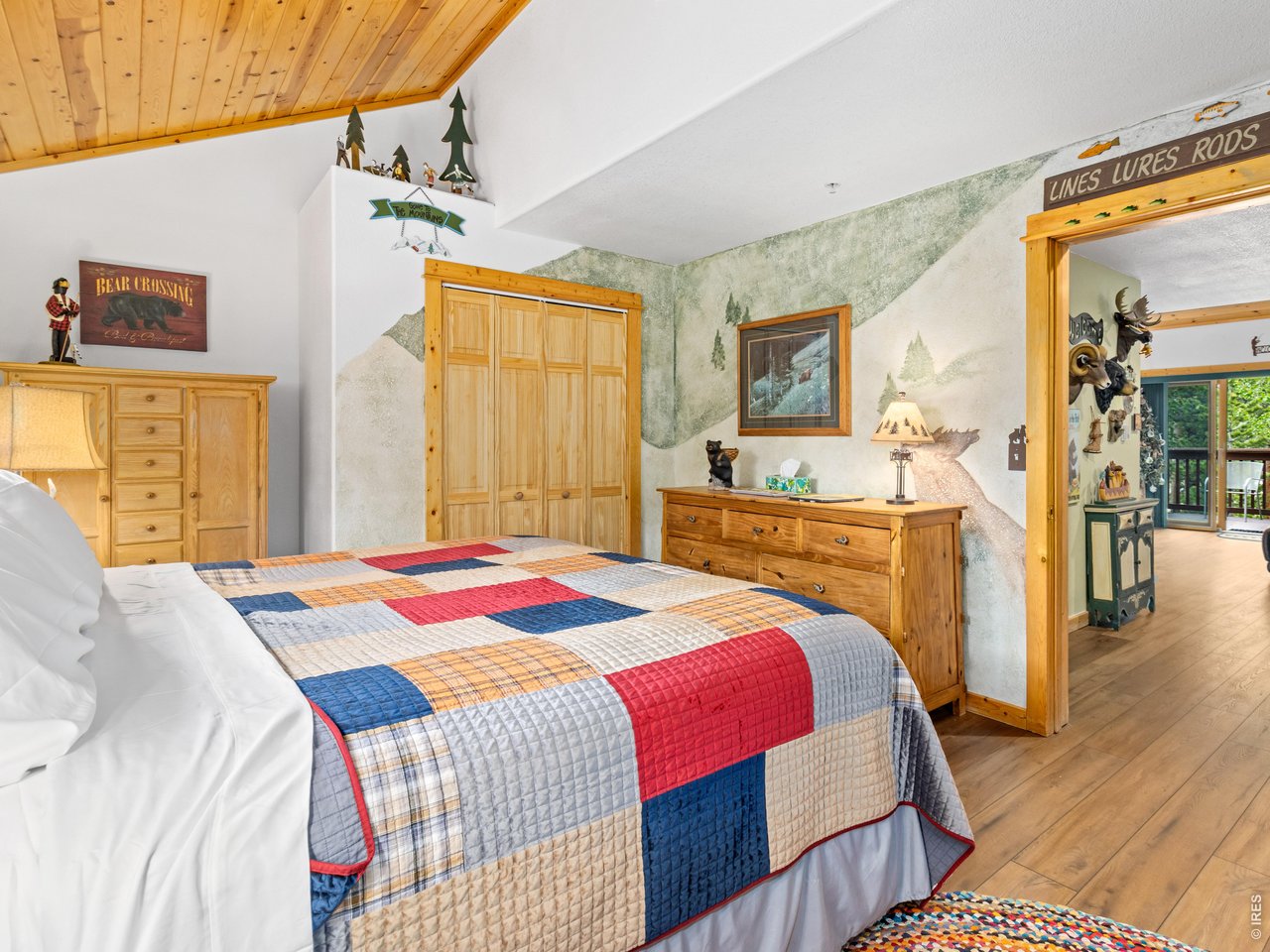 1516 Fish Hatchery Road, Unit 1 Estes Park, CO 80517 - Photo 15 of 27