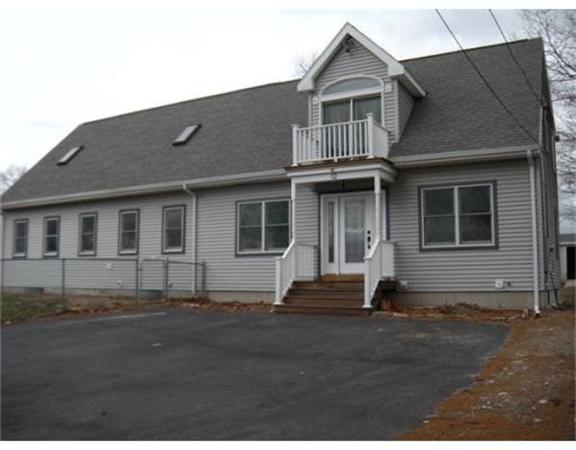 12 Riverside Drive Webster, MA 01570 - Photo 1 of 10 Gallery Image 1