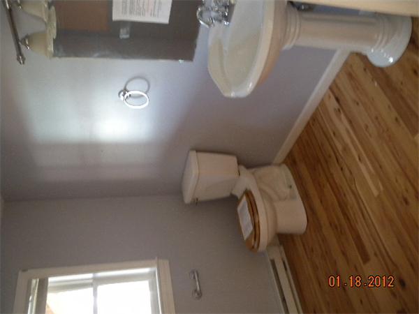 12 Riverside Drive Webster, MA 01570 - Photo 5 of 10 Gallery Image 5