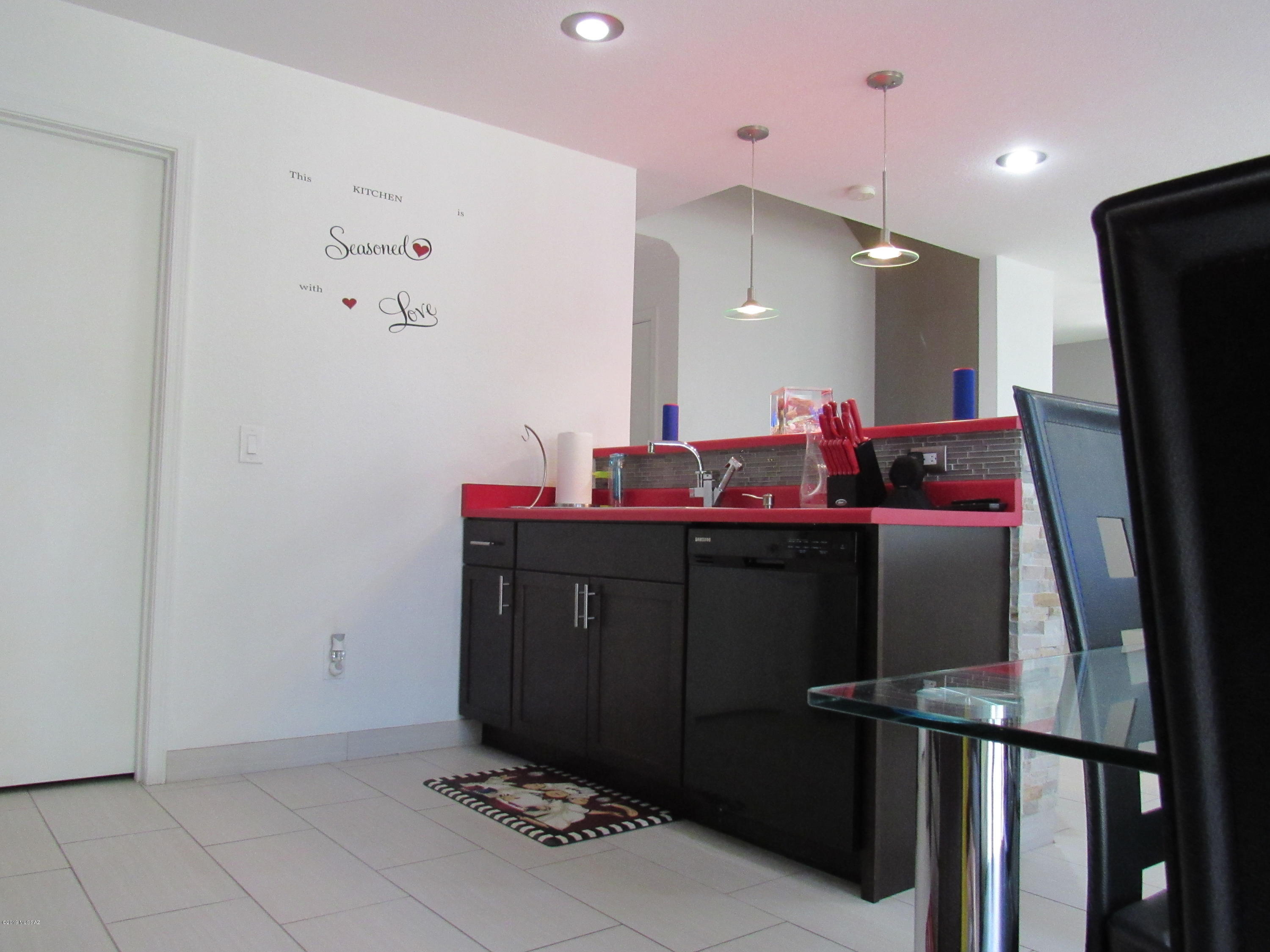 5771 South Manta Ray Road Tucson, AZ 85706 - Photo 17 of 47 Gallery Image 17