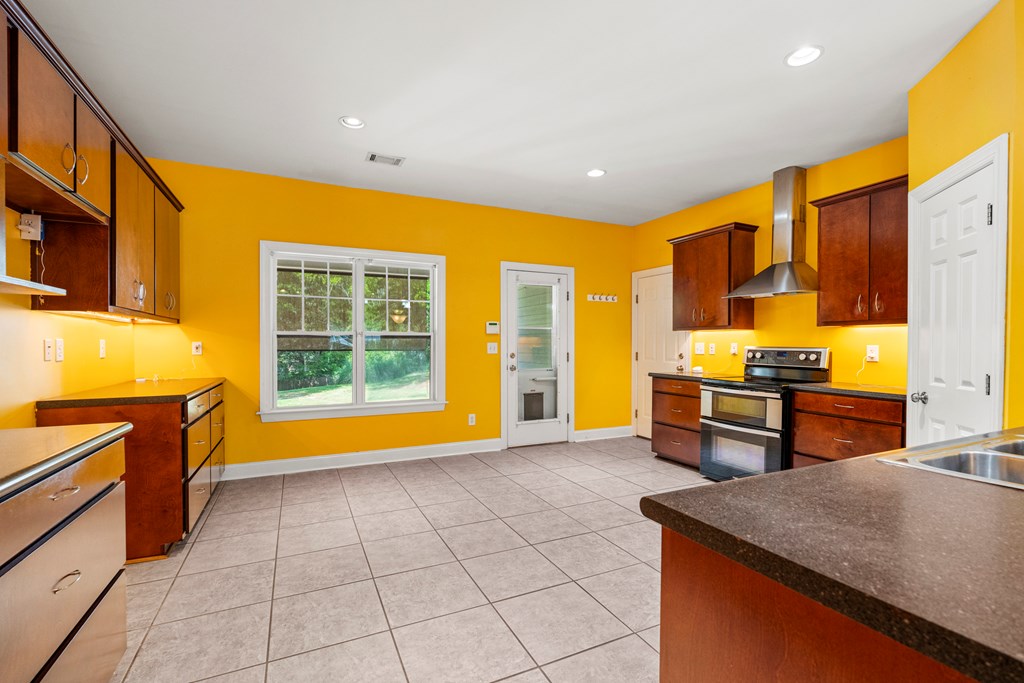 7031 Mellwood Road Columbus, GA 31904 - Photo 4 of 15