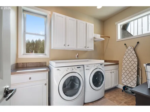 $1,299,900 | 168 Yale-Landing Road, Cougar, WA 98616