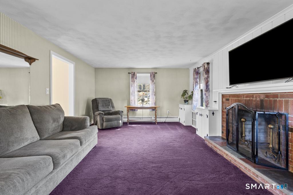 89 Baldwin Avenue Meriden, CT 06450 - Photo 19 of 38