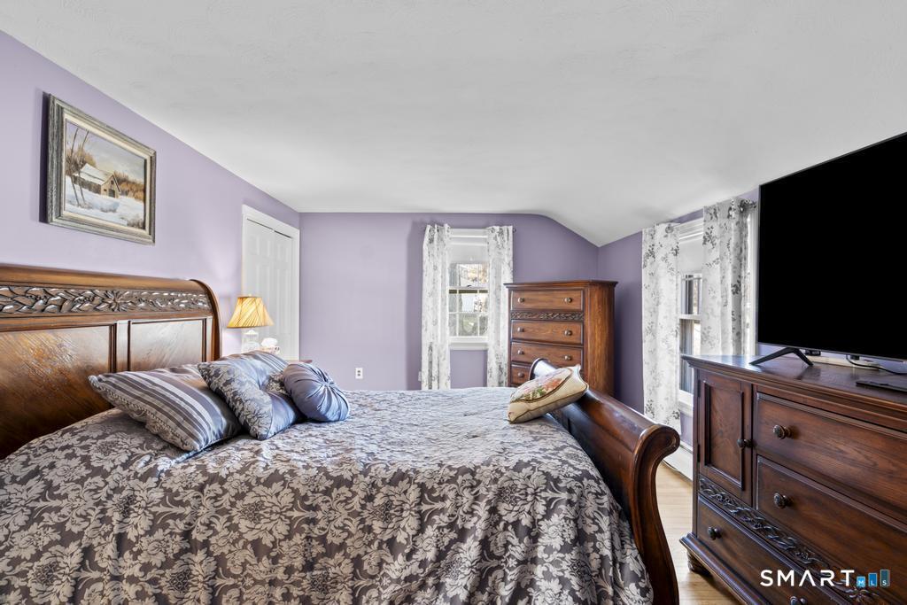 89 Baldwin Avenue Meriden, CT 06450 - Photo 33 of 38