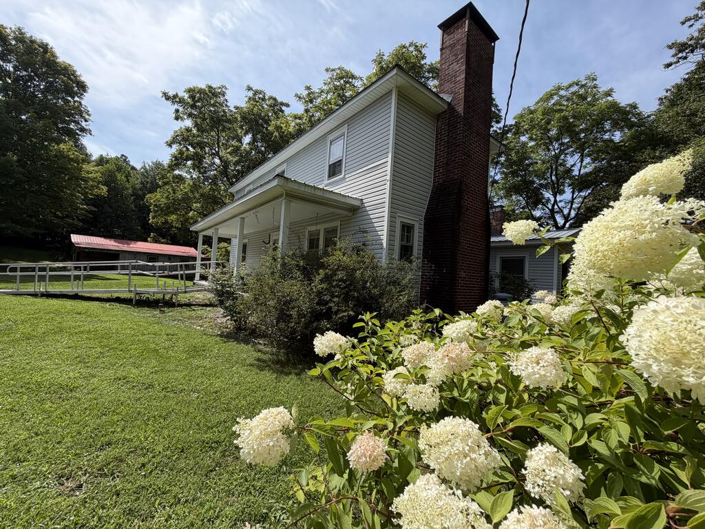 8211 Squirrel Spur Road Meadows Of Dan, VA 24120 - Photo 8 of 50 Gallery Image 8