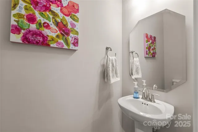 $575,000 | 3618 Marchers Trace Drive, Charlotte, NC 28227