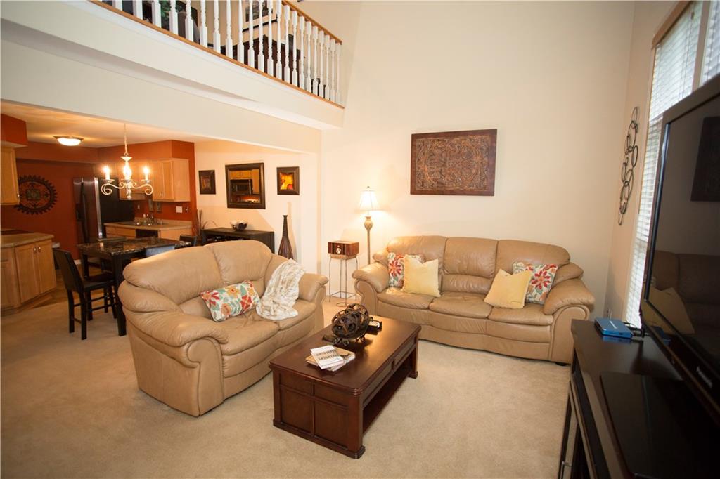 54 Castle View Drive McKees Rocks, PA 15136 - Photo 3 of 25