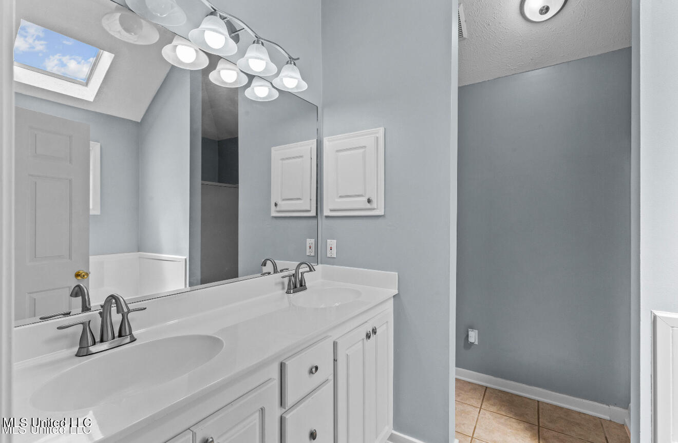 128 Hunters Row Madison, MS 39110 - Photo 14 of 21 IMG_3524