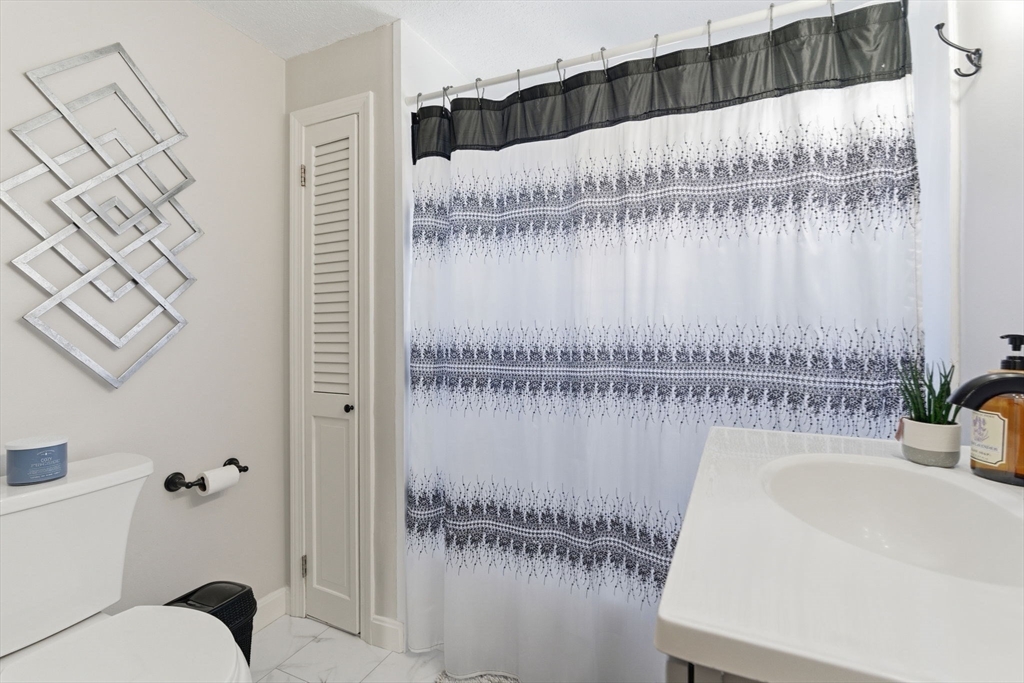 6 Sherman Road Stoneham, MA 02180 - Photo 21 of 38