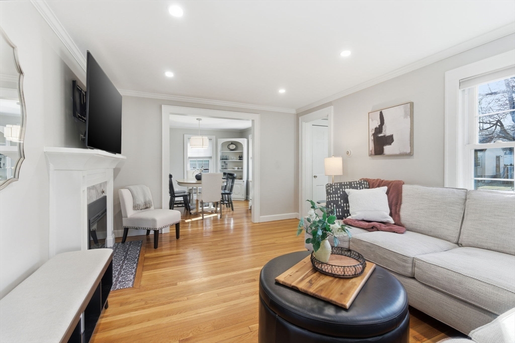 6 Sherman Road Stoneham, MA 02180 - Photo 5 of 38