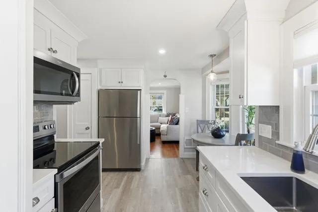 $899,900 | 6 Sherman Road, Stoneham, MA 02180